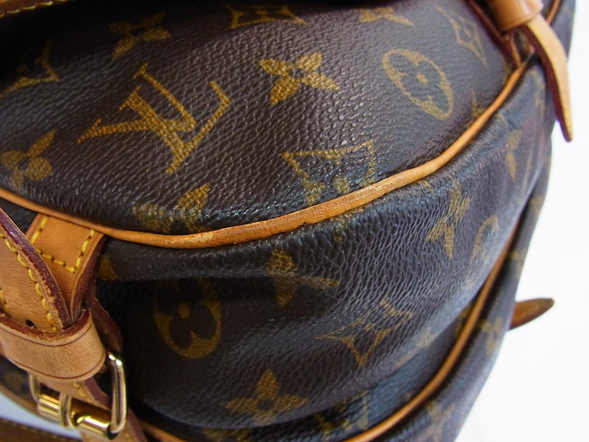 新作続々入荷中 ルイヴィトン LOUIS VUITTON M42256 ソミュール30 