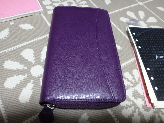 ファイロファックス　システム手帳 ジップタイプ ペニーブリッジ　バイブルサイズ filofax ブランド