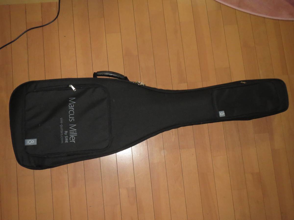 中古美品　Sire MARCUS MILLER V7 5ST ASH