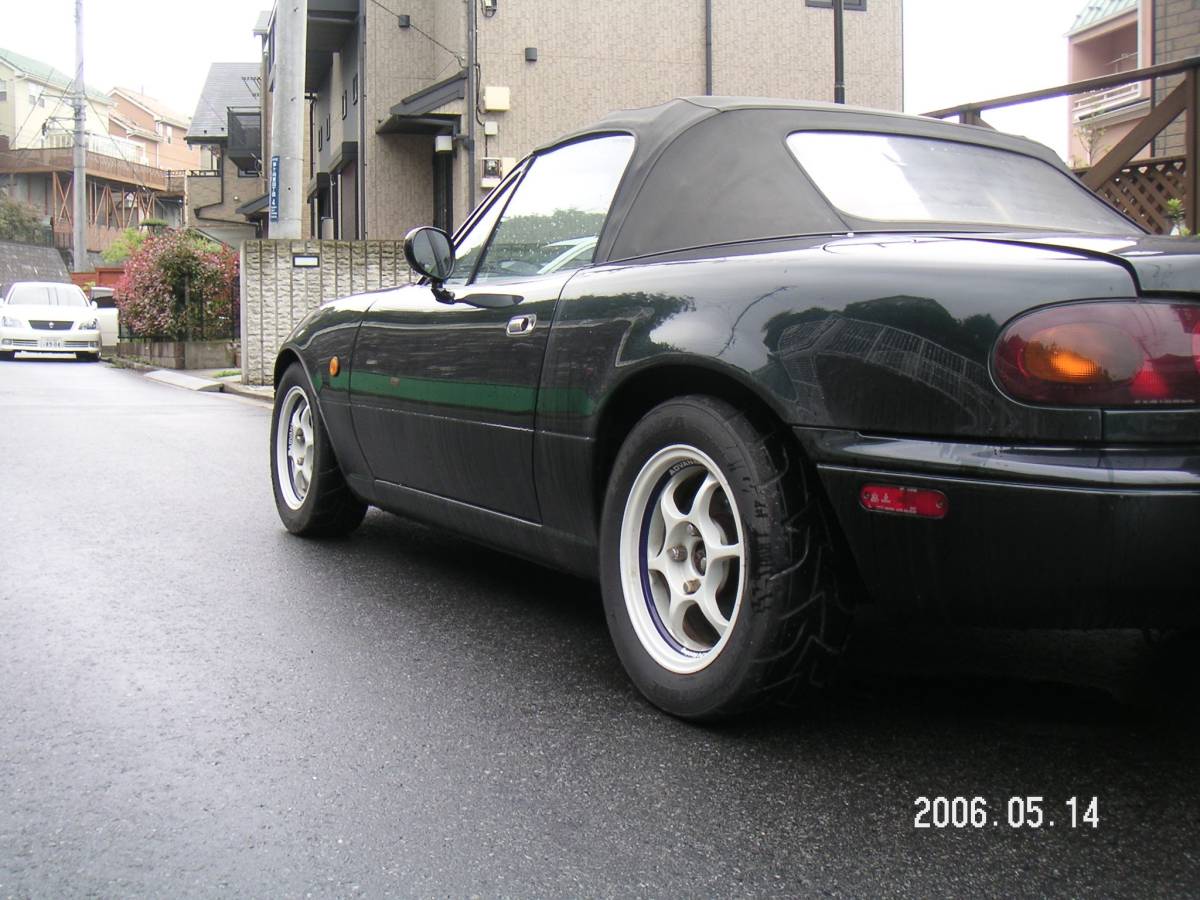 【送料無料】ADVAN RG パールホワイト 14インチ6J NAロードスター