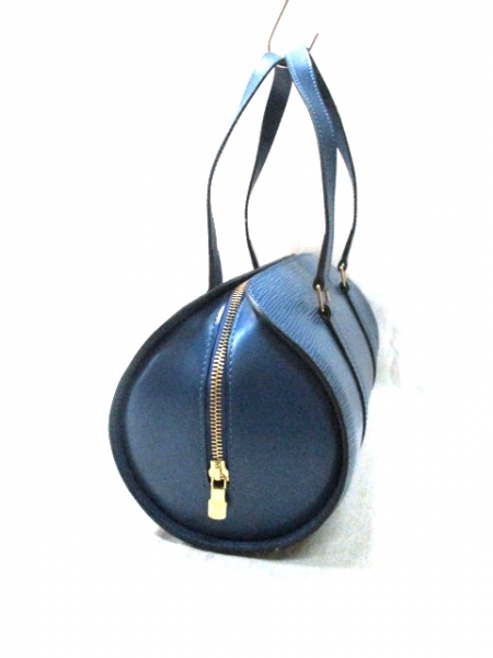 A4145 ルイヴィトン LOUIS VUITTON ポルトカルト ヴェルティカル パス