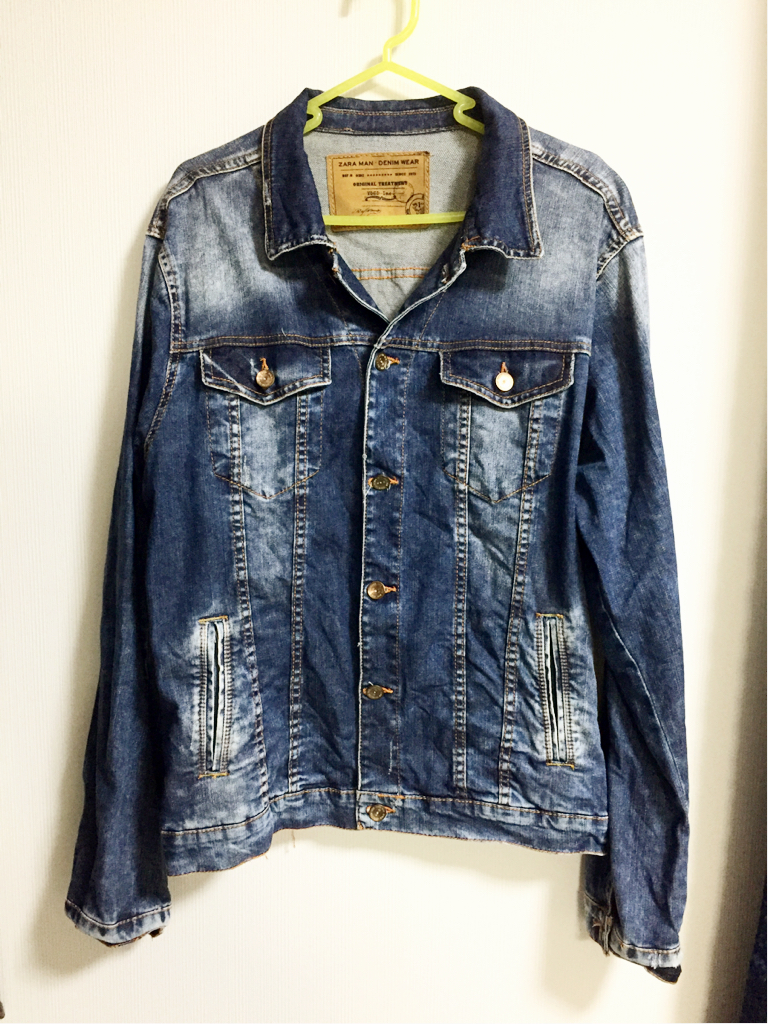 １回着の極美品！ZARA デニムジャケット ダメージGジャン 42 XL インディゴ