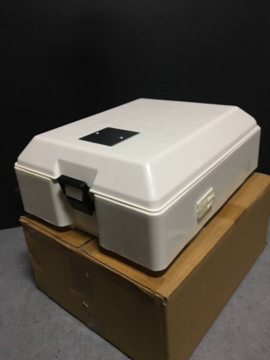 珍品 白色警ら用自転車 書類箱 通称「弁当箱」
