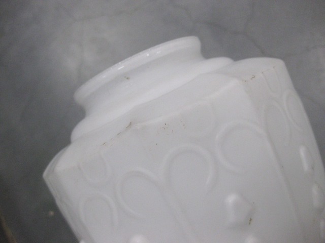 【昭和レトロ百貨店】プレスガラス電笠②乳白ガラス照明　