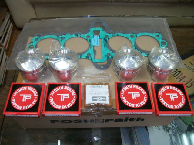 POSH　ゼファー750用（820ccボアアップピストンキット）