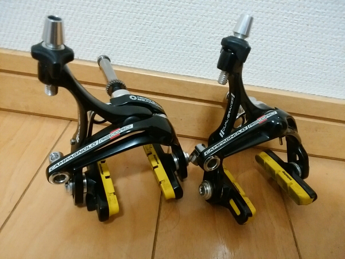 新品ブレーキシュー付き！Campagnolo レコード11速コンポーネントセット