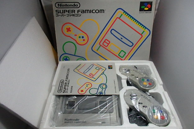 【良品】スーパーファミコン★動作確認済★完品 AVケーブル新品