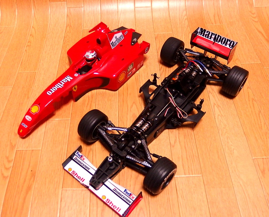 タミヤ F1 F201 ボディ付 シャーシセット オプションパーツ付