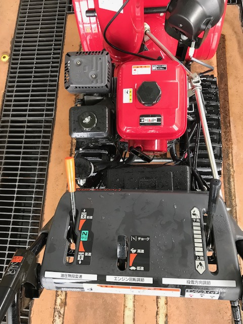 札幌近郊送料無料HONDA 除雪機 HS660 1⁄3まで限定価格 旭川発
