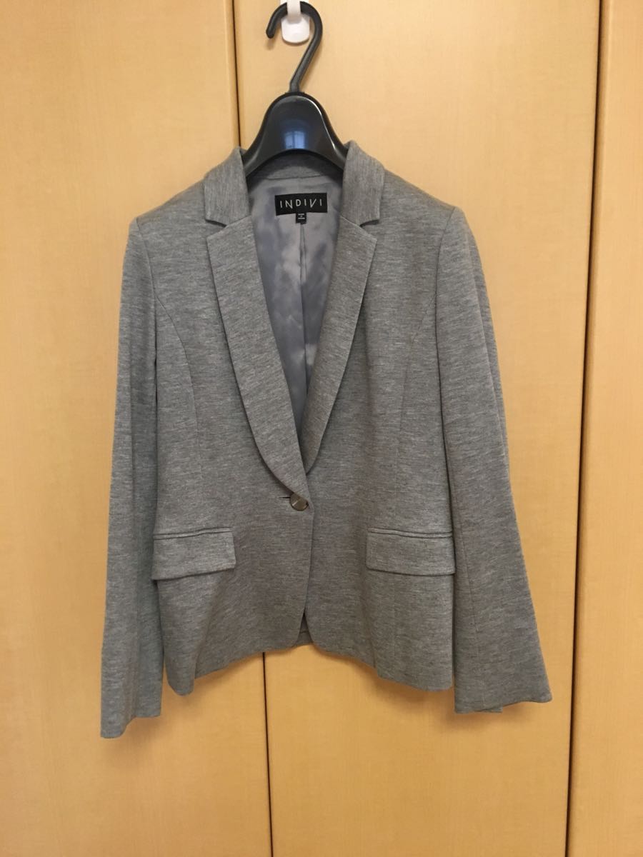 【未使用&美品】INDIVI ストレッチで着心地◎大人グレージャケット