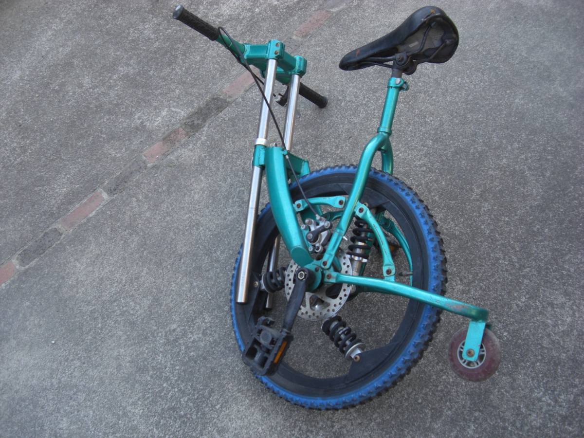 超レア、ダルマ自転車？一輪車？乗れるかな！