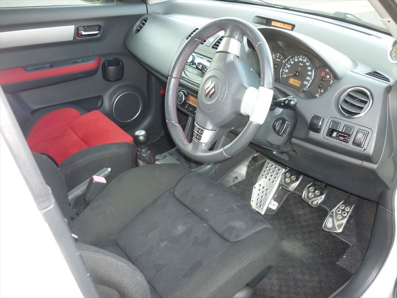 ZC33S スイフトスポーツ × SR-S ASM LIMITED左右 | A PIT AUTOBACS 電動レカロ付　スイフトスポーツ