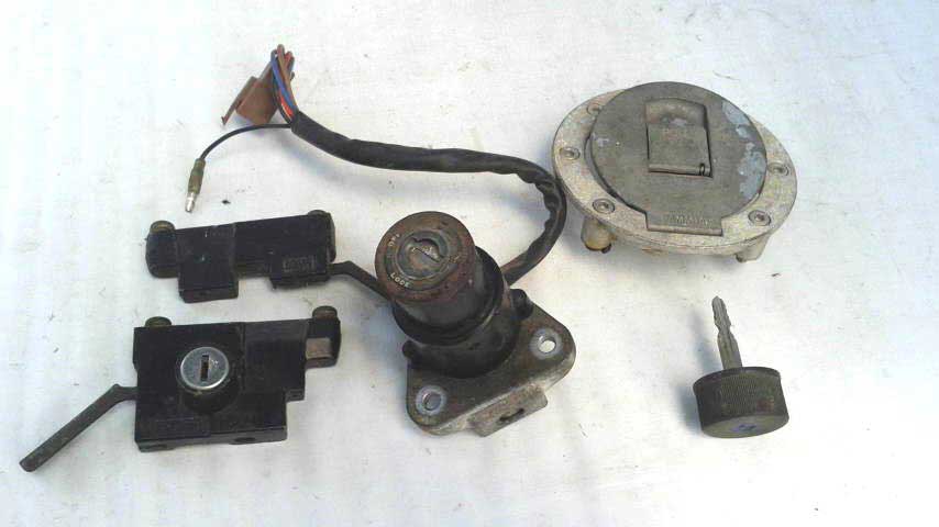 RZ250R（3HM）キーセット