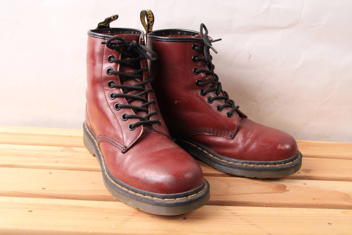 z245 ドクターマーチン UK5 /23.5cm～24.0cm/8ホール Dr.Martens 中古 古着