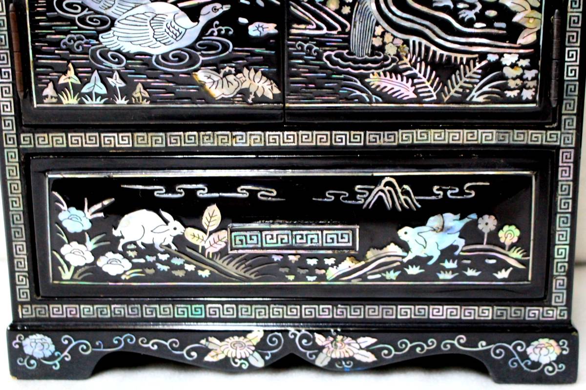 アンティーク李朝家具☆螺鈿/漆☆小物入れ☆観音開き型☆3段 引き出し 