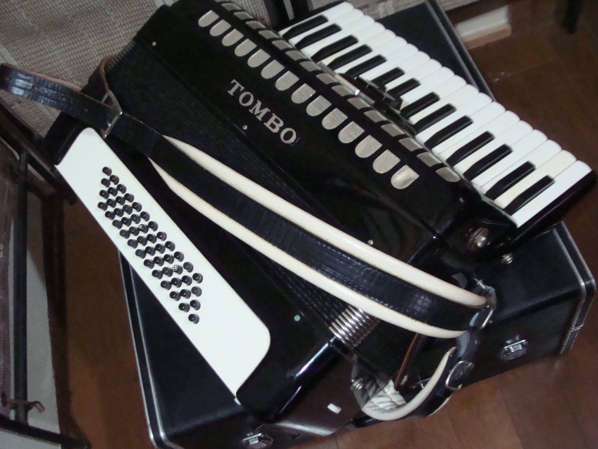 TOMBO トンボ No.52 アコーディオン ハードケース付き レトロ