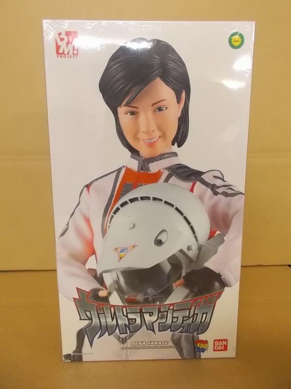 新品 未開封 メディコム・トイ PBM ヤナセ・レナ レナ隊員 12インチ ウルトラマンティガ 初回購入特典商品 PROJECT BM! フィギュア T31