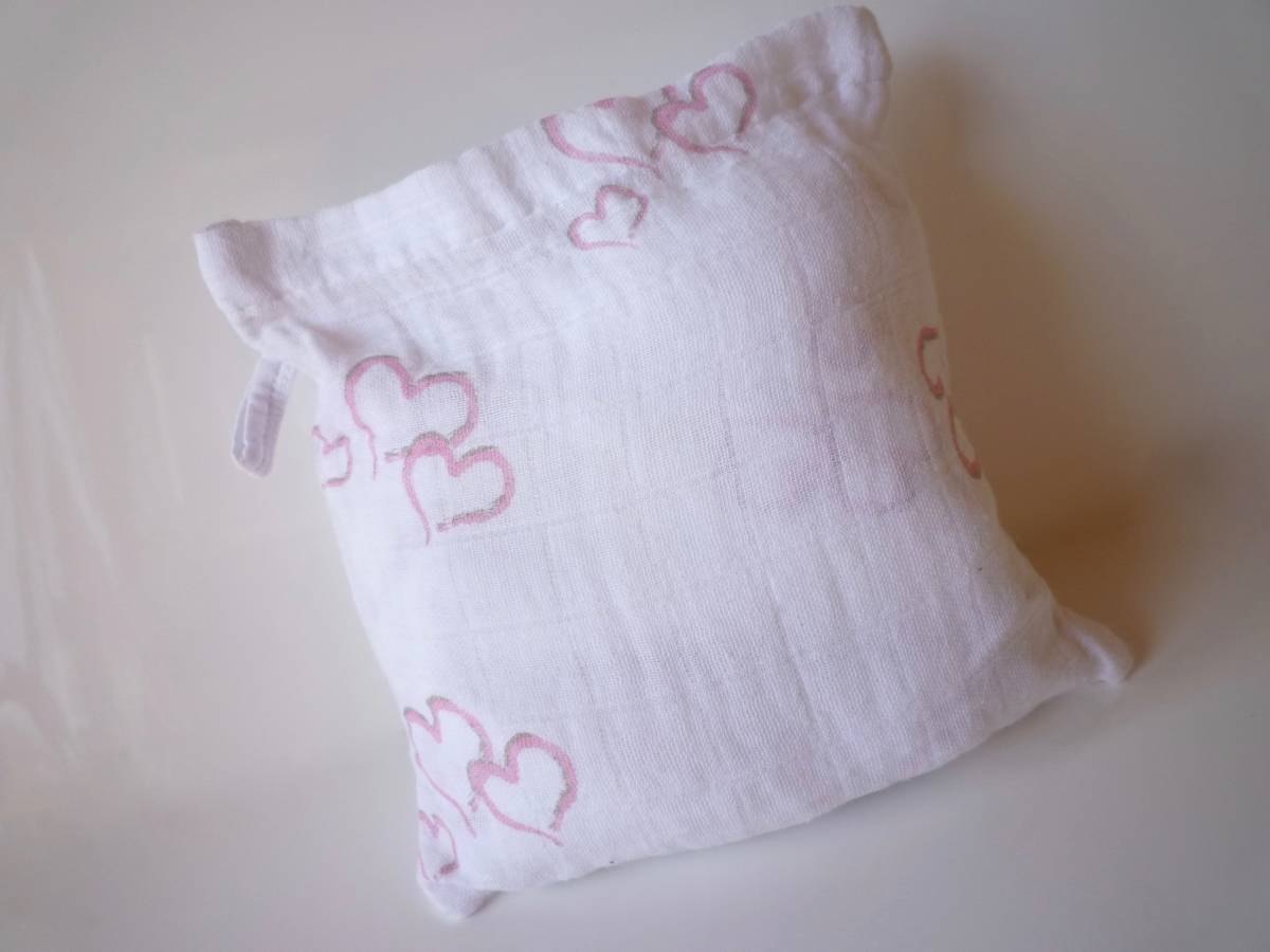 ★aden+anais★エイデンアンドアネイ おくるみ ２枚セット（ハート柄×星柄／オーガニックコットン／収納袋つき）_6