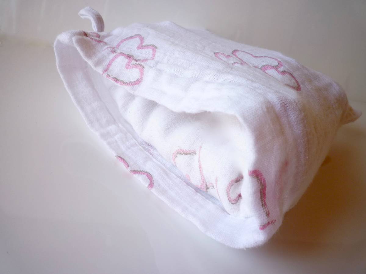 ★aden+anais★エイデンアンドアネイ おくるみ ２枚セット（ハート柄×星柄／オーガニックコットン／収納袋つき）_7