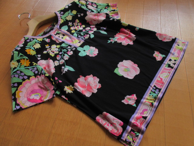 LEONARD 即決LEONARD FASHIONレオナール☆フラワー柄カットソー