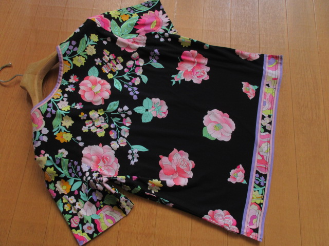 LEONARD 即決LEONARD FASHIONレオナール☆フラワー柄カットソー