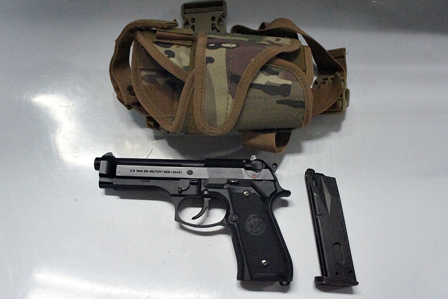 東京)東京マルイ US　M9ピストル　ガスブローバック　ホルスター付属