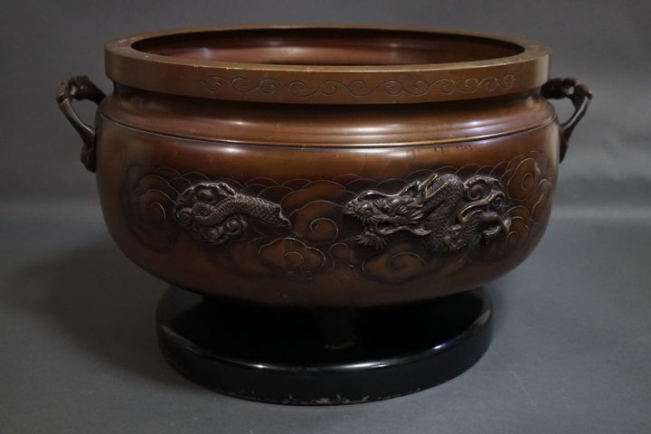 ※中国古美術/黃泥松鶴紋隻龍耳瓶/ 中国古美術/黃泥松鶴紋隻龍耳瓶/ 三彩龍耳瓶 文化遺産オンライン