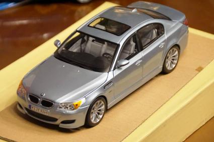1/18 BMW M5 (E60) シルバー 銀 マイスト Maisto オークションをご参照
