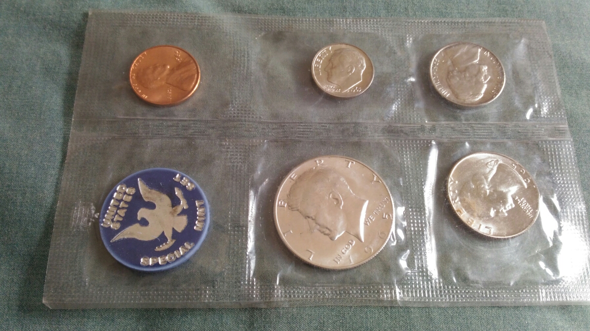 ☆アメリカ 1965年 銀貨入り スペシャルミントセット☆