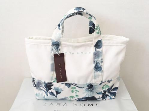 Zara Home ザラホーム トートバッグ ランチトート ボタニカルフラワー ブルー 日本限定 品 定価2990円 トートバッグ 売買されたオークション情報 Yahooの商品情報をアーカイブ公開 オークファン Aucfan Com