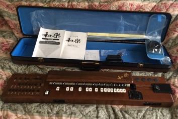 SUZUKI 【中古美品】SUZUKI/スズキ高級電子大正琴『和楽』 和楽 TES