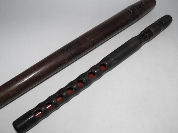 時代龍笛 雅楽器 煤竹 藤巻 漆絵松鶴紋銀金具木箱付 能菅 横笛 管楽器