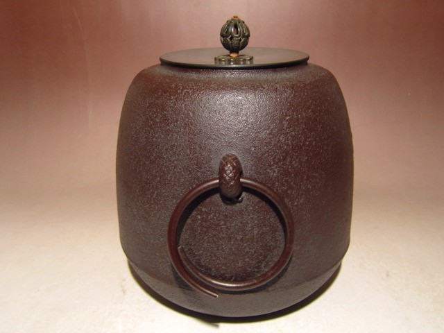 佐藤浄清「帯七宝地紋 棗釜」 釜師 茶道具 茶釜 鉄釜 金工 伝統工芸師