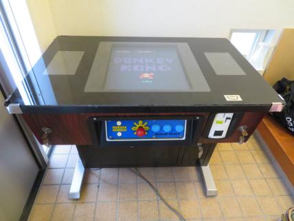 テーブルゲーム筐体　60in1基板付