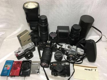 ☆一眼レフカメラ 望遠レンズ デジカメなどまとめて15点セット！PETRI FT/RICOH XR1000S/KONICA SⅢ/KONICA EFJ ほか ジャンク扱い