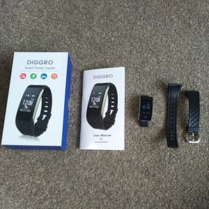 Diggro スマートウォッチのYahoo!オークション(旧ヤフオク!)の相場