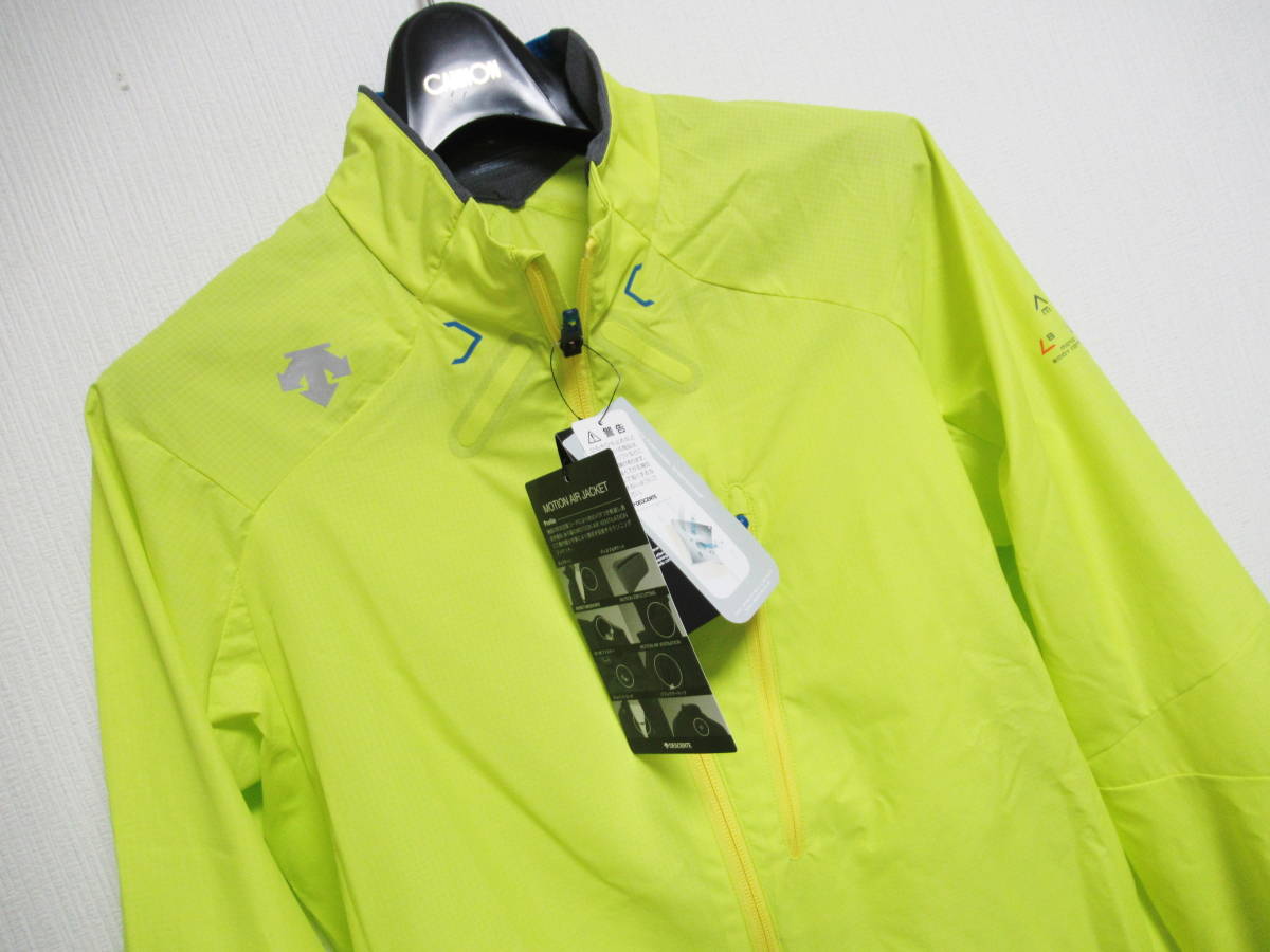 【赤字超特価，送料無料】 L DESCENTE デサント MOTION AIR 薄手JKT 撥水 ￥11772(その他)｜売買されたオークション情報、yahooの商品情報をアーカイブ公開 - オークファン ジャンパー、ジャケット