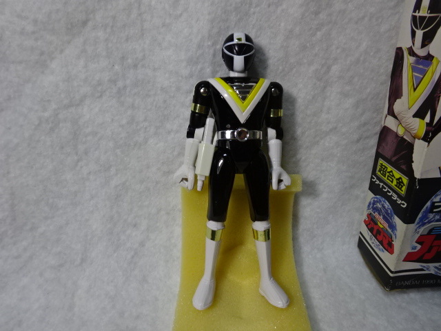 未使用品 BANDAI 超合金 地球戦隊ファイブマン ファイブブラック