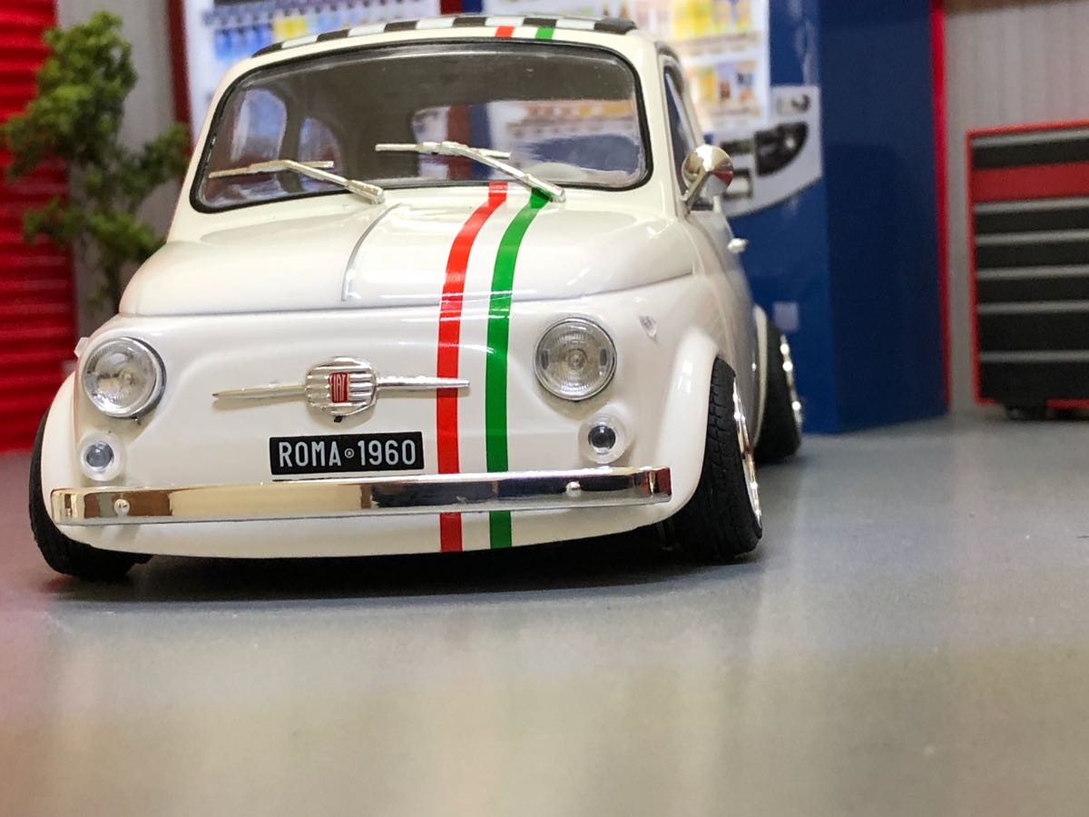 1/18FIAT フィアット 500L ☆新品カスタム改造 | Fiat 1⁄18 シャコタン 段リム SOLIDO