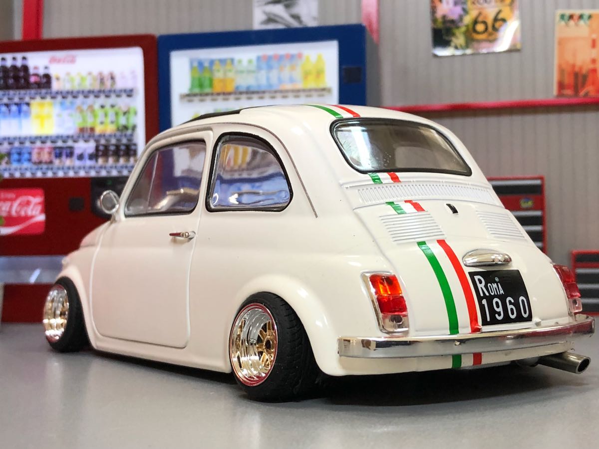 1/18FIAT フィアット 500L ☆新品カスタム改造 | Fiat 1⁄18 シャコタン 段リム SOLIDO