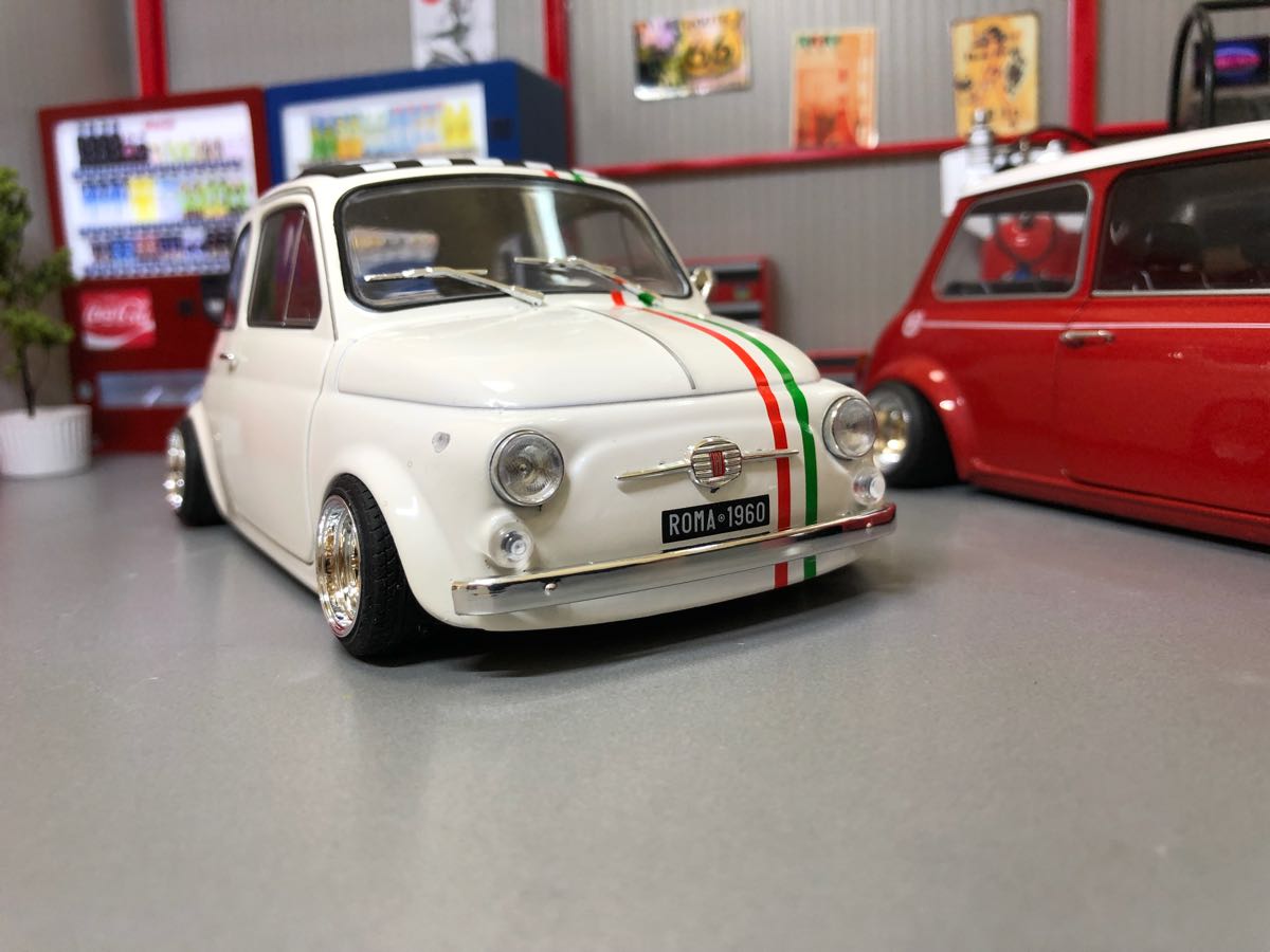 1/18FIAT フィアット 500L ☆新品カスタム改造 | Fiat 1⁄18 シャコタン 段リム SOLIDO