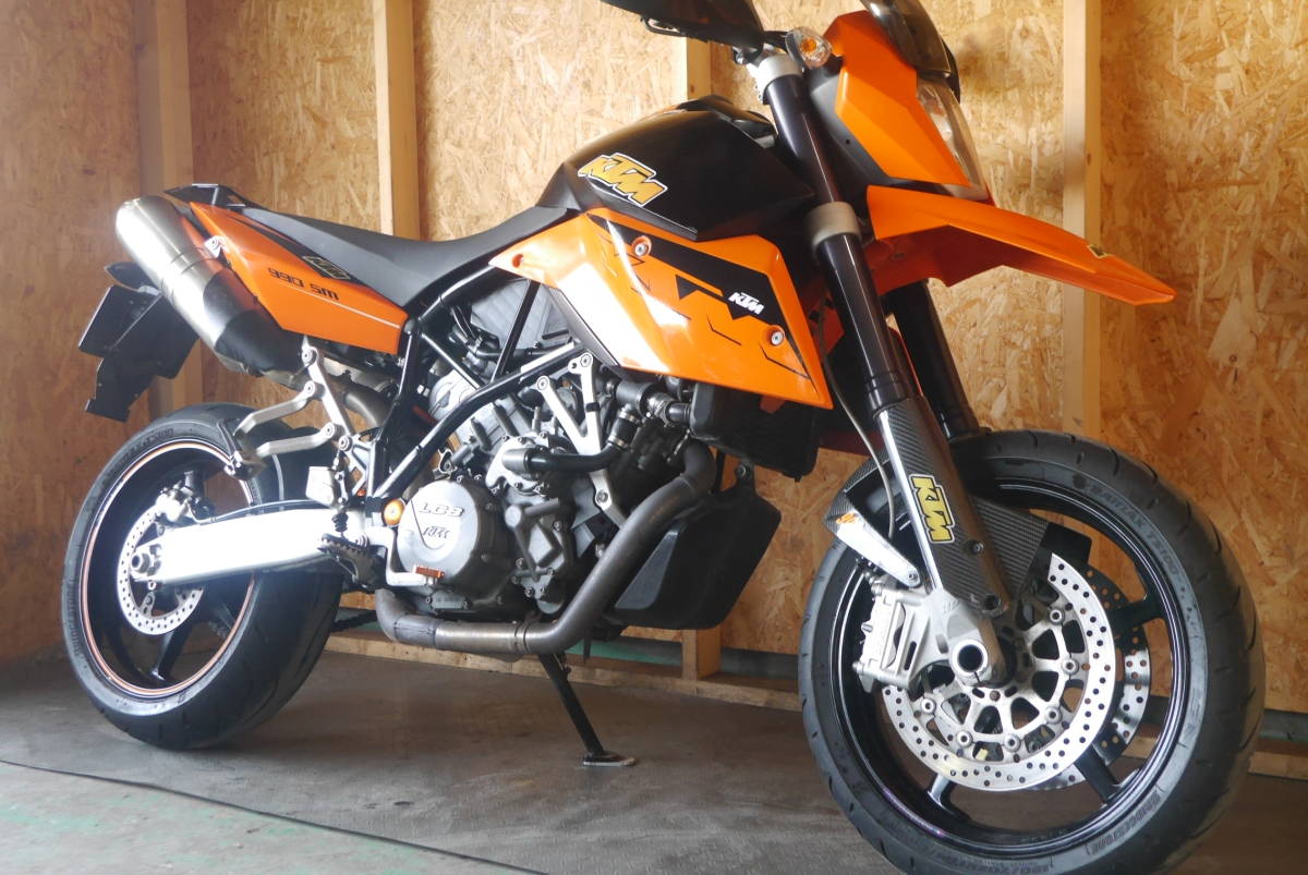 KTM 990スーパーモト 程度良好！！ 売り切り！ 今回限りの出品となり 