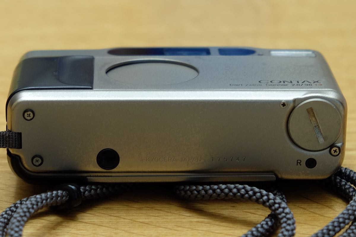 T2 CONTAX コンタックス チタンシルバー 美品-動作確認済み 高級 