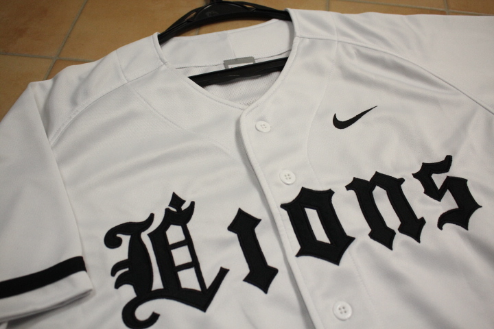 【NIKE】ナイキ Lions 西武ライオンズ ベースボールシャツ ゲームシャツ LMBC8504○ネコポス(350円)対応商品！NIKE ナイキ/LIONS 西武