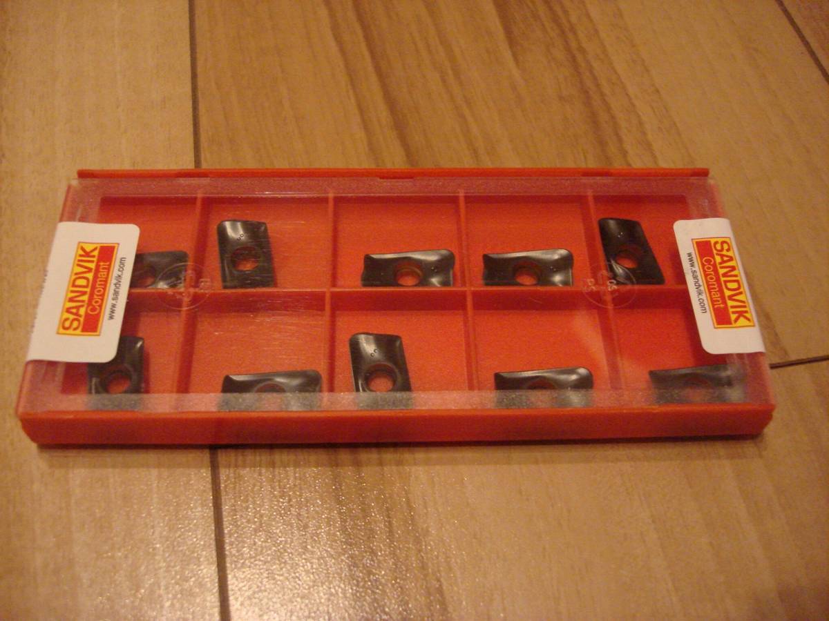 サンドビック SANDVIK R390 R390-170420E-PM 0 - 新品未開封 2026年 
