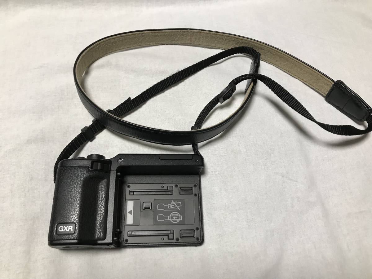 リコー RICOH GXR 本体 中古 撮影可 欠け等あり ストラップおまけ