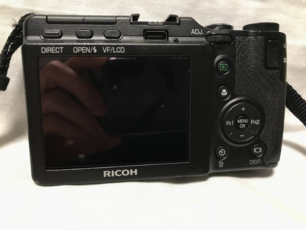 リコー RICOH GXR 本体 中古 撮影可 欠け等あり ストラップおまけ