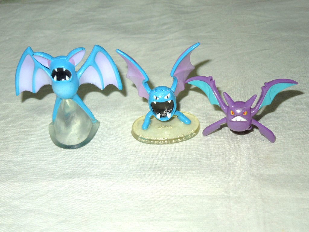 モンコレ ポケモン ズバット・ゴルバット・クロバット 激レアエラー品