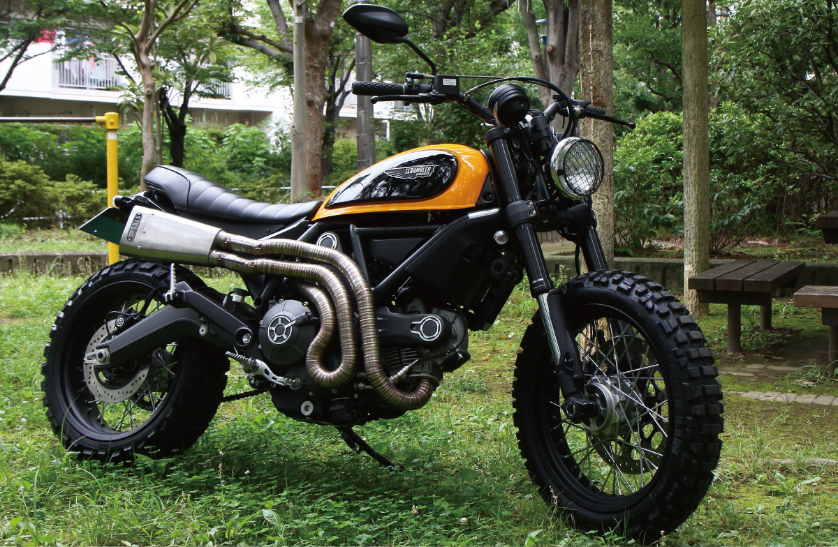 20％OFF Scrambler フラットシート スムース 茶 DUCATI ドゥカティ ドカティ スクランブラー ダートトラック ダートラ DIRT NT1462