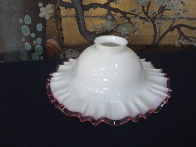 ☆アンティーク 大正ガラス 乳白 ピンク縁 フリル 電笠 照明器具☆ S01
